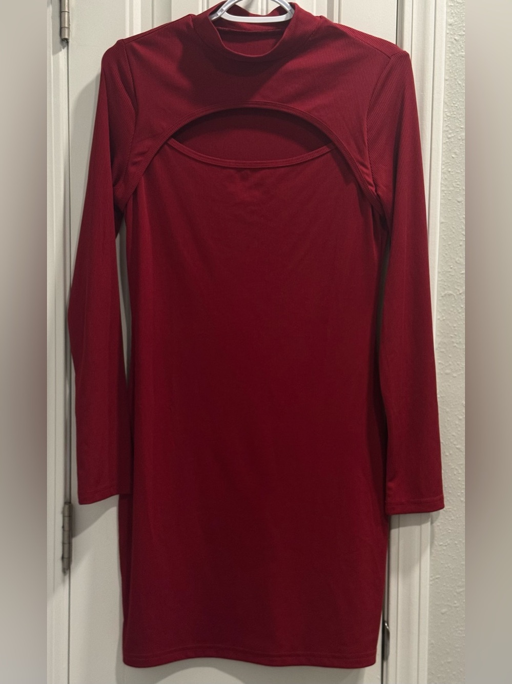 Long Sleeve Cutout Bodycon Dress in Burgundy